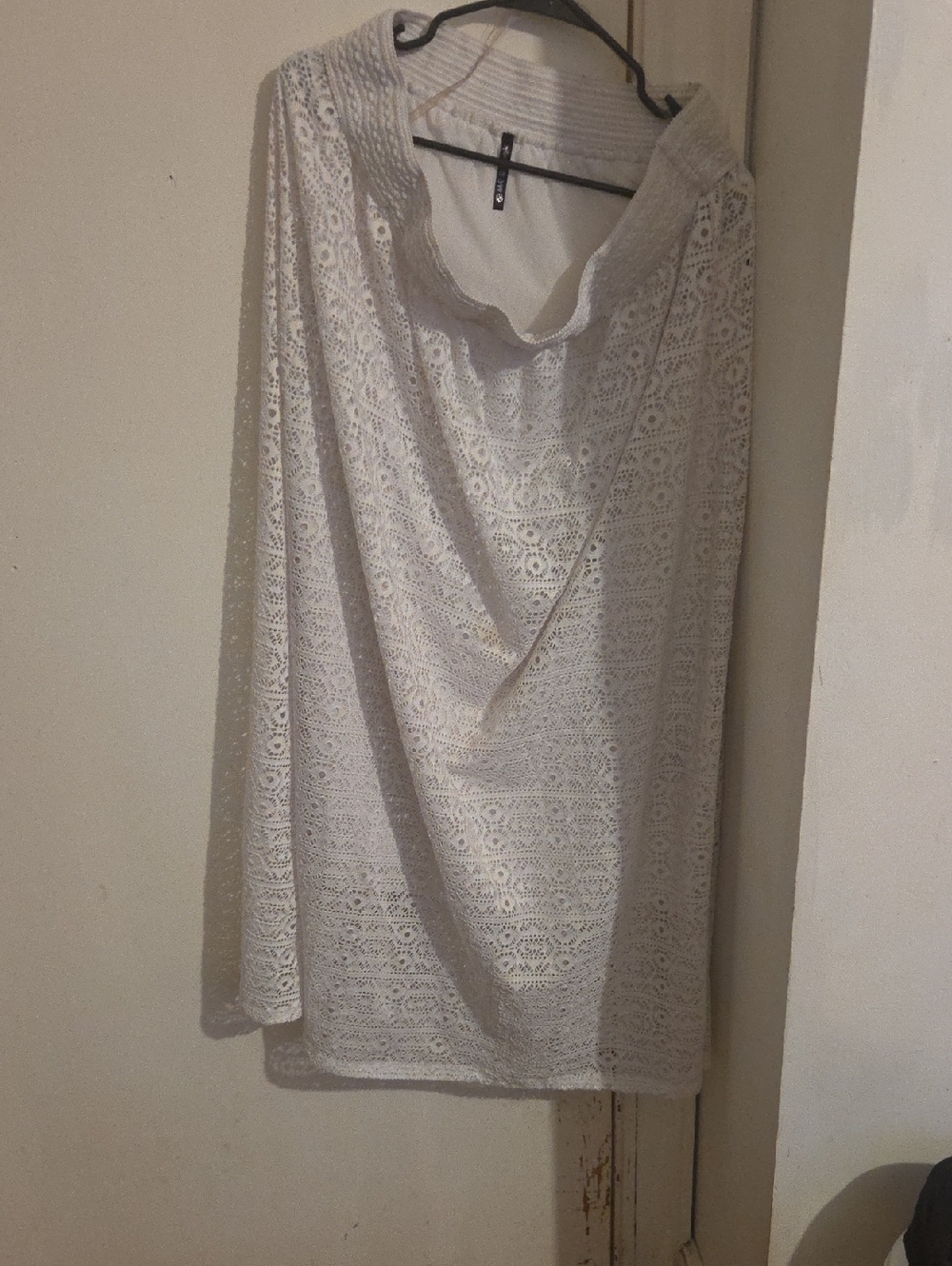 Cream Lace Maxi Skirt with Lined Design